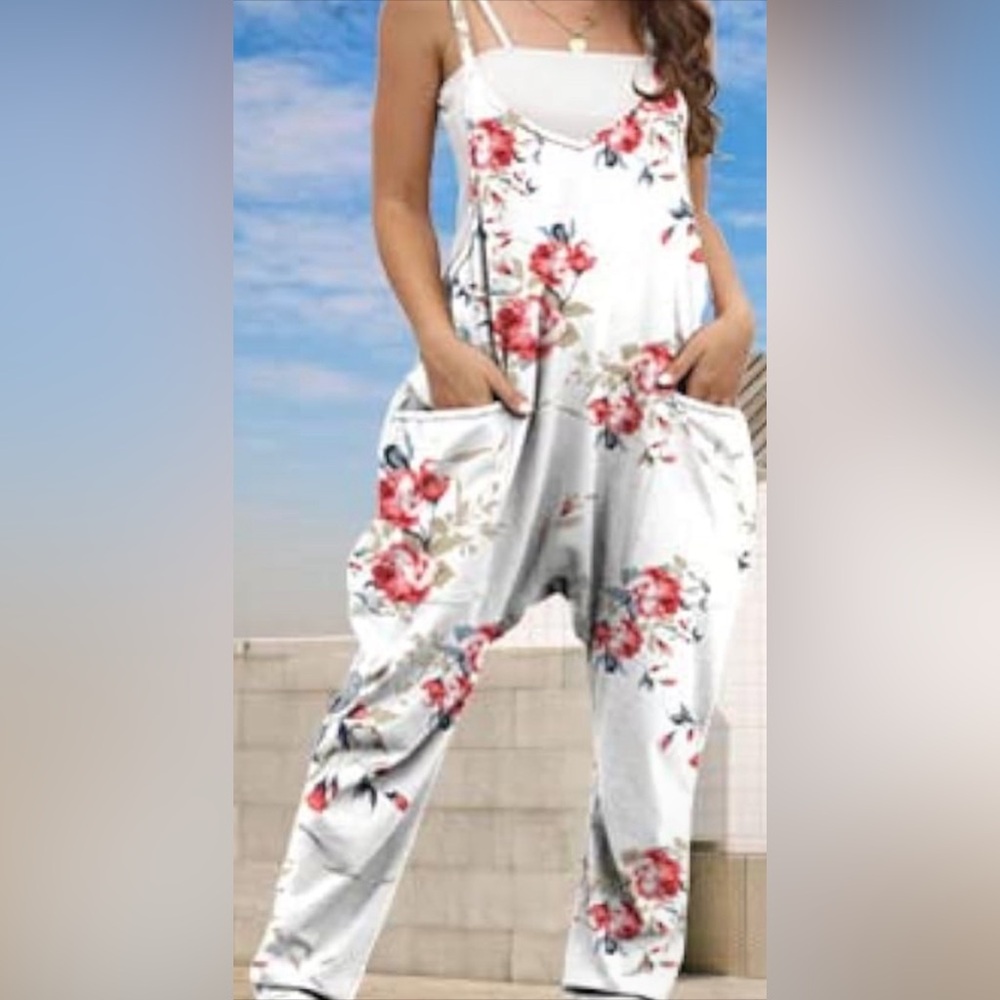 White Onesie With Red Flowers And Pockets Size Medium Brand New in Package - Picture 3 of 5